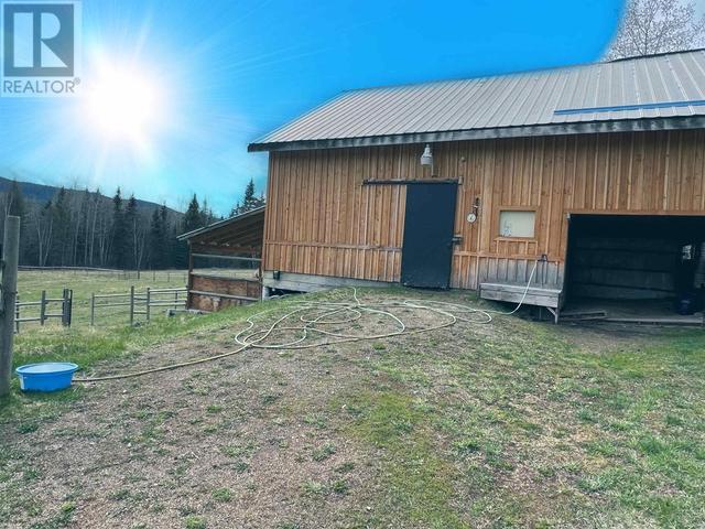7220 Summit Road, House detached with 4 bedrooms, 2 bathrooms and null parking in Cariboo H BC | Image 33