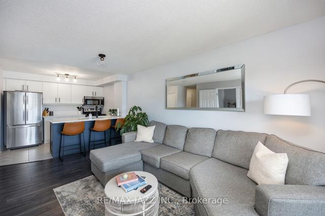 303 - 75 Shipway Ave, Condo with 2 bedrooms, 1 bathrooms and 1 parking in Clarington ON | Image 25