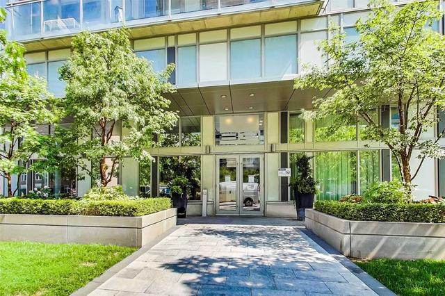 404 - 83 Redpath Ave, Condo with 2 bedrooms, 2 bathrooms and 1 parking in Toronto ON | Image 12