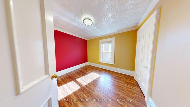 112 Stewart St, House detached with 3 bedrooms, 2 bathrooms and 3 parking in Peterborough ON | Image 8