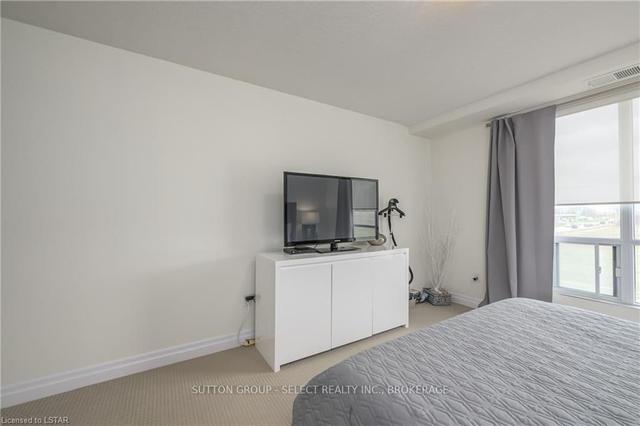 404 - 240 Villagewalk Blvd, Condo with 3 bedrooms, 2 bathrooms and 1 parking in London ON | Image 17