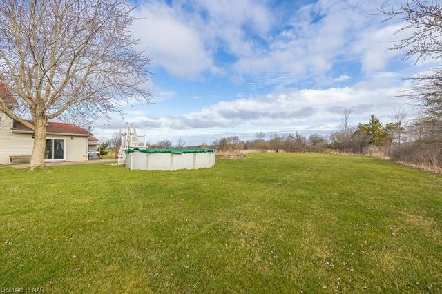 5222 Old Garrison Road, House detached with 3 bedrooms, 2 bathrooms and 10 parking in Fort Erie ON | Image 33