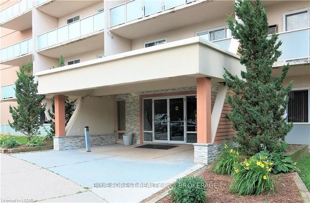 1105 - 563 Mornington Ave, Condo with 2 bedrooms, 1 bathrooms and 1 parking in London ON | Image 21