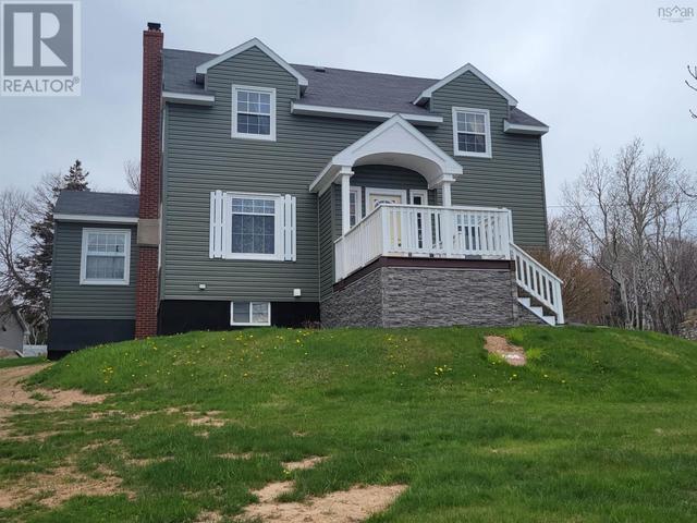 668 Shore Road, House detached with 4 bedrooms, 3 bathrooms and null parking in Cape Breton NS | Card Image