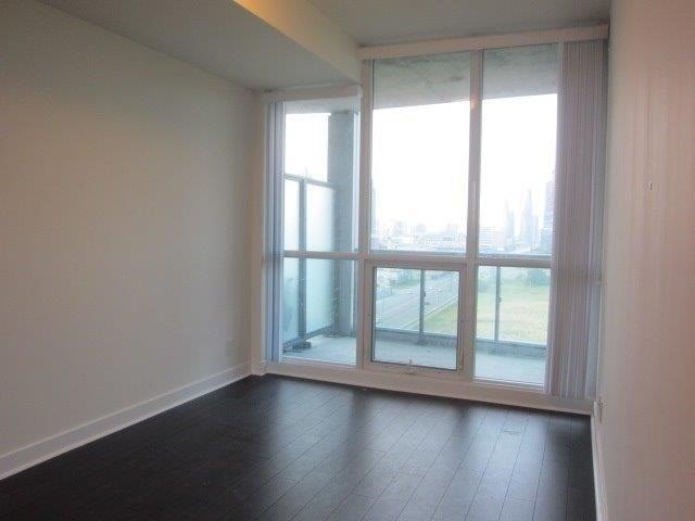 1001 - 3985 Grand Park Dr, Condo with 2 bedrooms, 2 bathrooms and 1 parking in Mississauga ON | Image 5