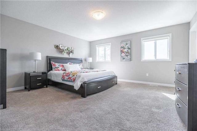219 Ambrous Cres, House detached with 4 bedrooms, 5 bathrooms and 4 parking in Guelph ON | Image 19