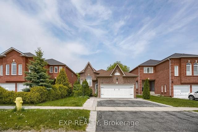 22 Parnell Cres, House detached with 2 bedrooms, 1 bathrooms and 3 parking in Whitby ON | Image 12