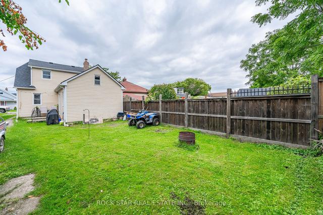 53 Kinsey St, House detached with 3 bedrooms, 2 bathrooms and 4 parking in St. Catharines ON | Image 27