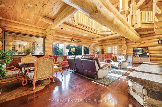 240 Kanichee Mine Rd, House detached with 9 bedrooms, 6 bathrooms and 6 parking in Temagami ON | Image 35