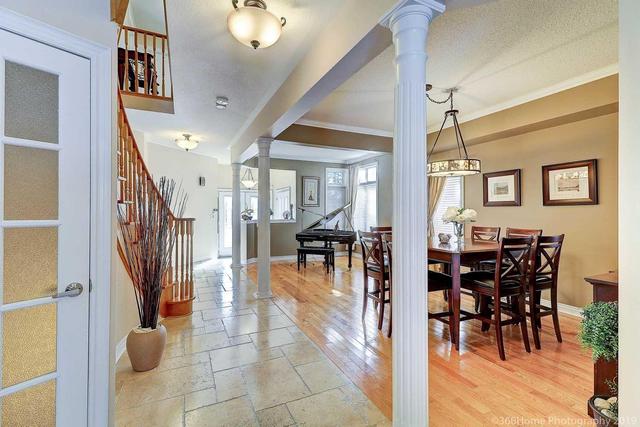 1247 Waubanoka Way, House detached with 4 bedrooms, 5 bathrooms and 2 parking in Oakville ON | Image 7