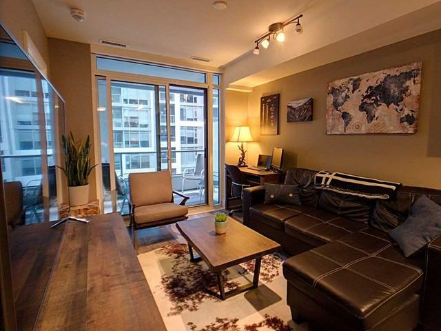 423 - 576 Front St W, Condo with 1 bedrooms, 2 bathrooms and 0 parking in Toronto ON | Image 8