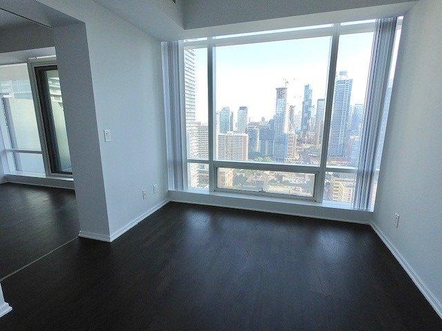 2206 - 1 Bloor St E, Condo with 1 bedrooms, 1 bathrooms and 0 parking in Toronto ON | Image 16