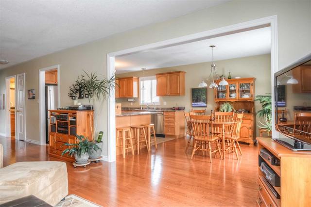 195 Sarah Rd, House detached with 2 bedrooms, 2 bathrooms and 5 parking in Wellington North ON | Image 39