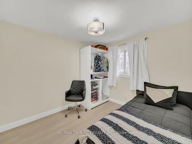 75 Bettley Cres, House detached with 3 bedrooms, 2 bathrooms and 3 parking in Kitchener ON | Image 17