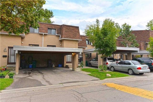 211 - 475 Bramalea Rd, Townhouse with 3 bedrooms, 1 bathrooms and 1 parking in Brampton ON | Image 1