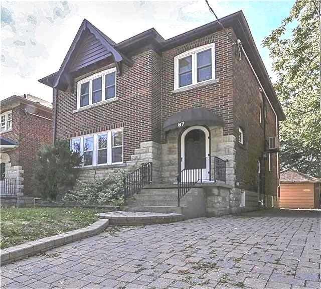 87 Elwood Blvd, House detached with 4 bedrooms, 2 bathrooms and 3 parking in Toronto ON | Image 1