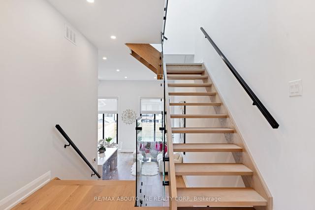 103 Tenth St S, House detached with 4 bedrooms, 5 bathrooms and 2 parking in Toronto ON | Image 10