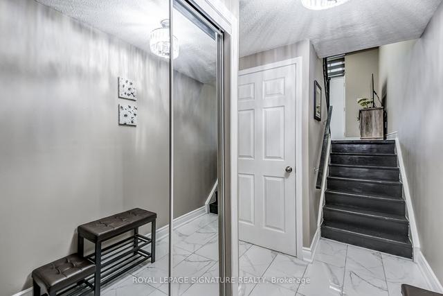 80 Darras Crt, Townhouse with 4 bedrooms, 2 bathrooms and 2 parking in Brampton ON | Image 34