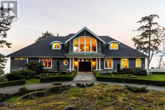 2600 Queenswood Dr, House detached with 5 bedrooms, 7 bathrooms and 10 parking in Saanich BC | Image 72