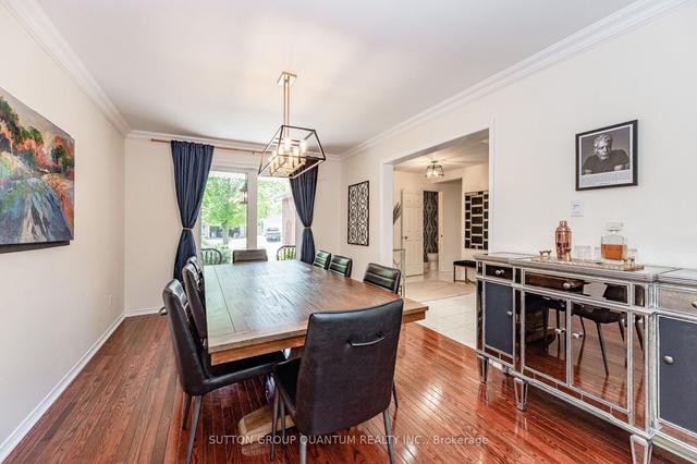 3001 Silverthorn Dr, House detached with 4 bedrooms, 3 bathrooms and 4 parking in Oakville ON | Image 34