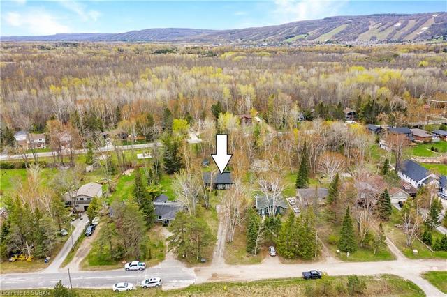 209866 26 Highway W, House detached with 4 bedrooms, 2 bathrooms and null parking in The Blue Mountains ON | Image 50