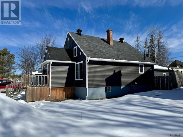 16 Devonshire St, House detached with 5 bedrooms, 2 bathrooms and null parking in Kapuskasing ON | Image 41
