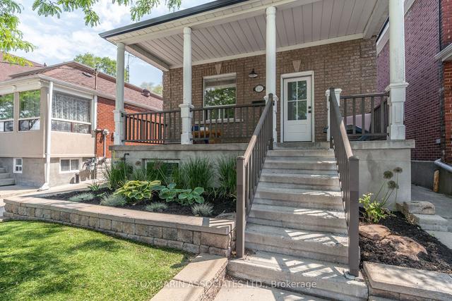 233 Rosethorn Ave, House detached with 2 bedrooms, 1 bathrooms and 1 parking in Toronto ON | Image 14