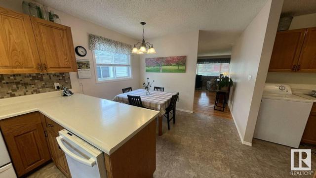 136 Westbourne Rd, House detached with 5 bedrooms, 2 bathrooms and 4 parking in Spruce Grove AB | Image 6