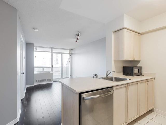1209 - 155 Beecroft Rd, Condo with 1 bedrooms, 1 bathrooms and 1 parking in Toronto ON | Image 20