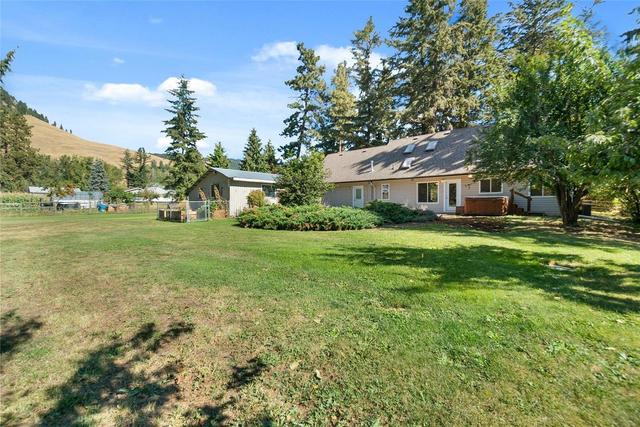 9922 Park Lane, House detached with 3 bedrooms, 3 bathrooms and null parking in Coldstream BC | Image 36