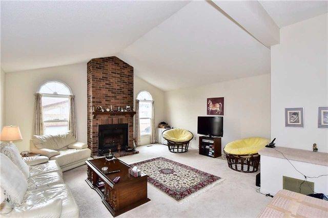 94 Pinewood Dr, House detached with 3 bedrooms, 4 bathrooms and 2 parking in Vaughan ON | Image 9
