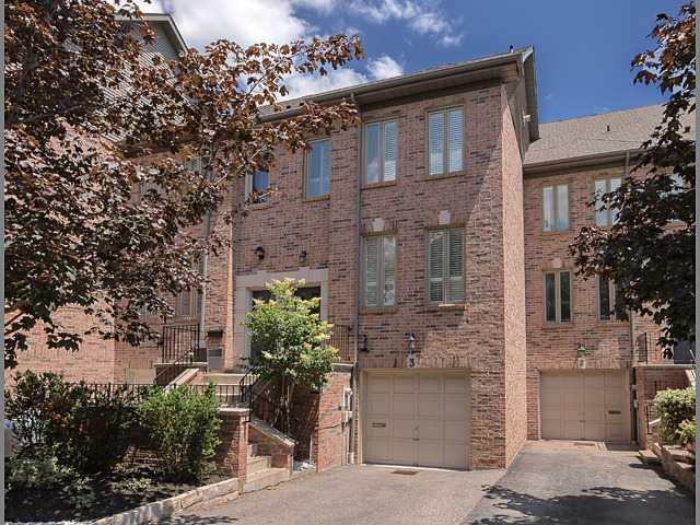 th 3 - 215 Grand Ave, House attached with 3 bedrooms, 3 bathrooms and 2 parking in Toronto ON | Image 1