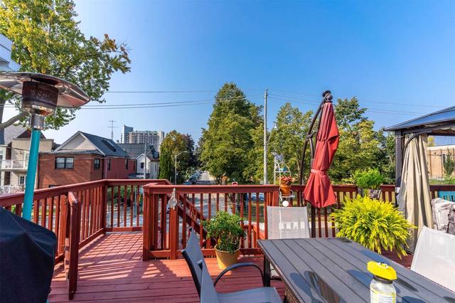 46 Gordon St, House semidetached with 3 bedrooms, 3 bathrooms and 4 parking in Toronto ON | Image 17