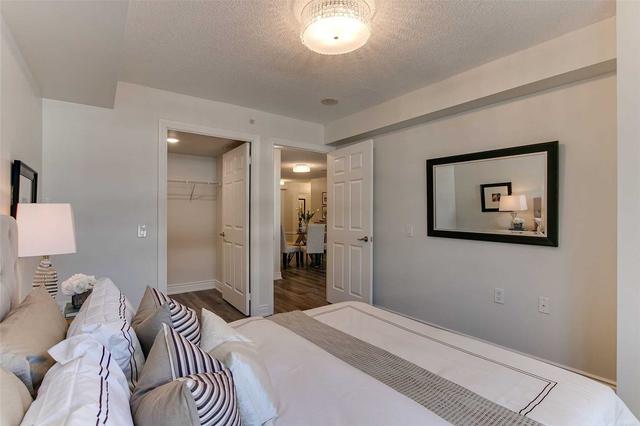 505 - 12 Rean Dr, Condo with 2 bedrooms, 2 bathrooms and 1 parking in Toronto ON | Image 7
