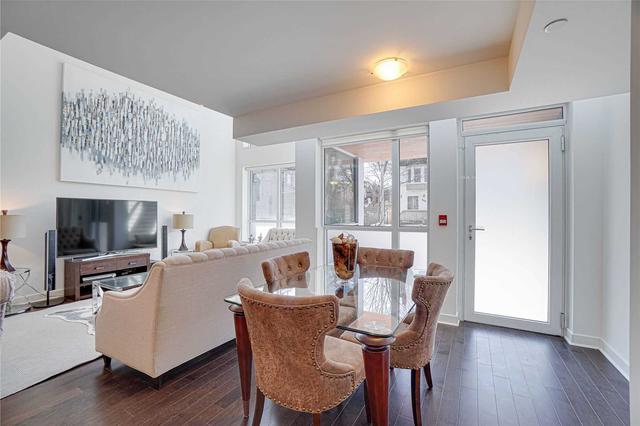 th05 - 58 Orchard View Blvd, Townhouse with 2 bedrooms, 3 bathrooms and 1 parking in Toronto ON | Image 4
