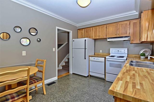 2 Burrells Rd, House detached with 3 bedrooms, 2 bathrooms and 5 parking in Ajax ON | Image 3