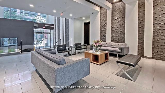 1901 - 20 Bruyeres Mews, Condo with 1 bedrooms, 1 bathrooms and 1 parking in Toronto ON | Image 4