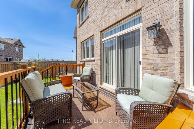 4 Bandera Dr, House detached with 3 bedrooms, 3 bathrooms and 6 parking in Brampton ON | Image 27