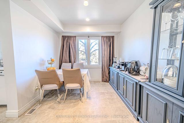 45 - 15 Guildwood Pkwy, Townhouse with 3 bedrooms, 2 bathrooms and 2 parking in Toronto ON | Image 9