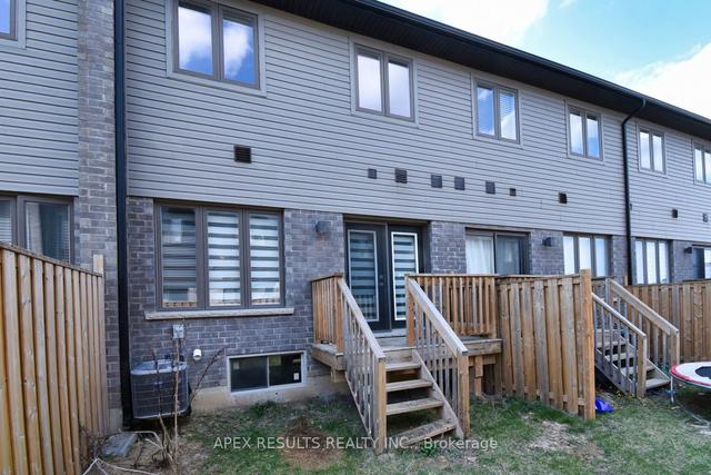 4 - 30 Times Square Blvd, House attached with 3 bedrooms, 3 bathrooms and 2 parking in Hamilton ON | Image 20