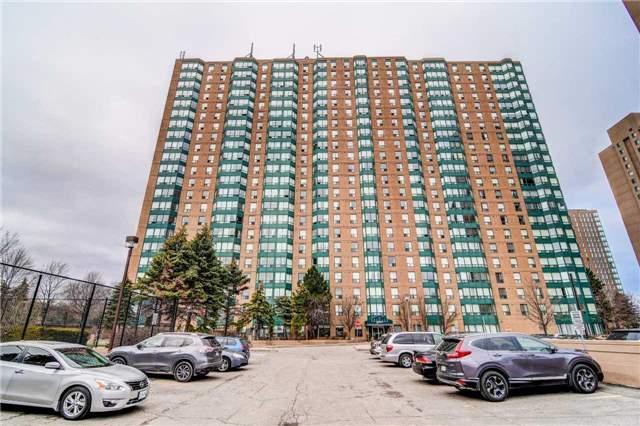 412 - 135 Hillcrest Ave, Condo with 2 bedrooms, 2 bathrooms and 1 parking in Mississauga ON | Image 1