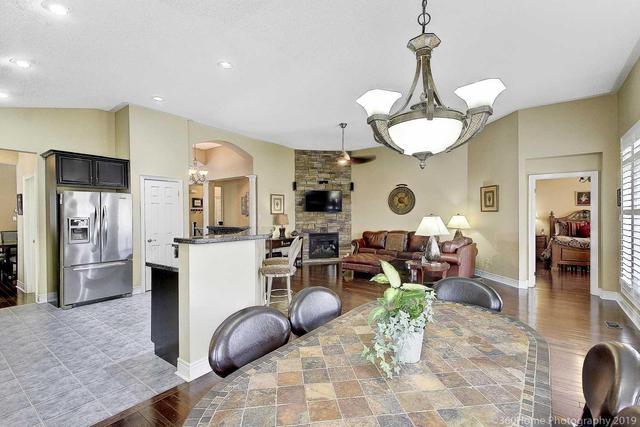 9 Turn Taylor, House detached with 2 bedrooms, 3 bathrooms and 4 parking in Whitchurch Stouffville ON | Image 7