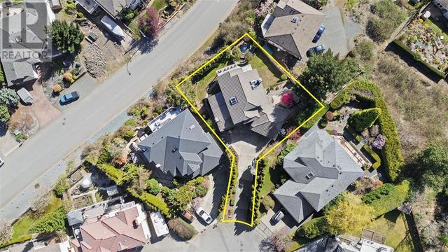 3279 Cordova Bay Rd, House detached with 4 bedrooms, 4 bathrooms and 4 parking in Nanaimo BC | Image 5