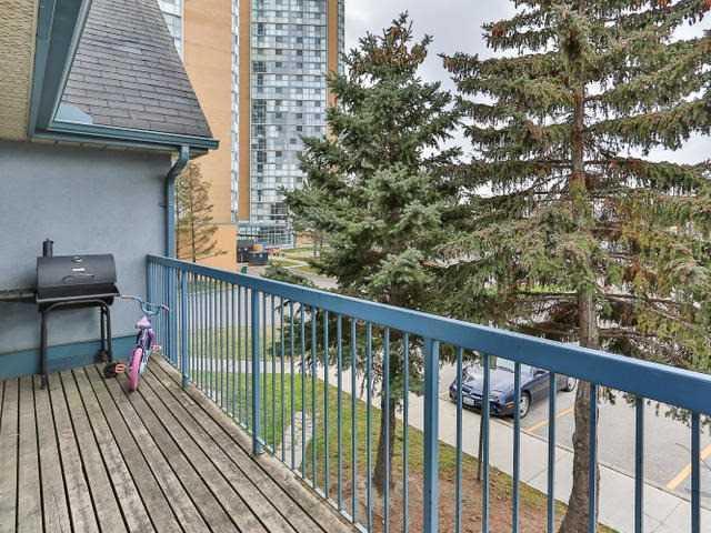 121 - 65 Trailwood Dr, Townhouse with 3 bedrooms, 2 bathrooms and 1 parking in Mississauga ON | Image 12