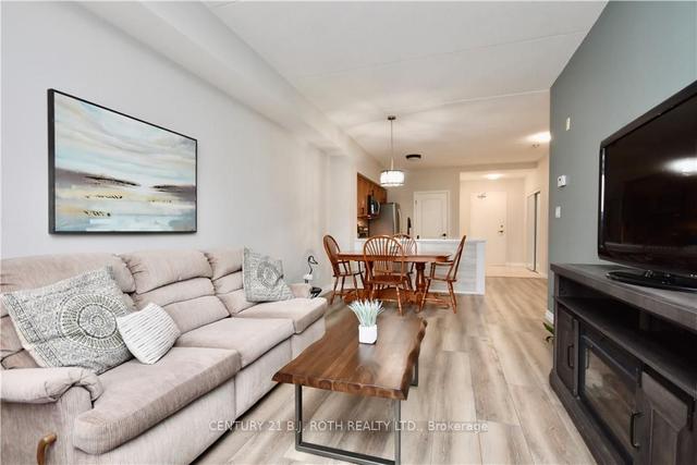 412 - 486 Laclie St, Condo with 2 bedrooms, 2 bathrooms and 1 parking in Orillia ON | Image 11