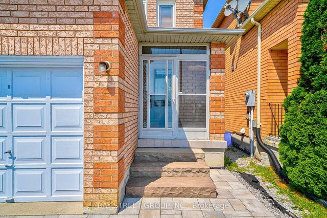 73 Mindy Cres, House attached with 3 bedrooms, 2 bathrooms and 5 parking in Markham ON | Image 27