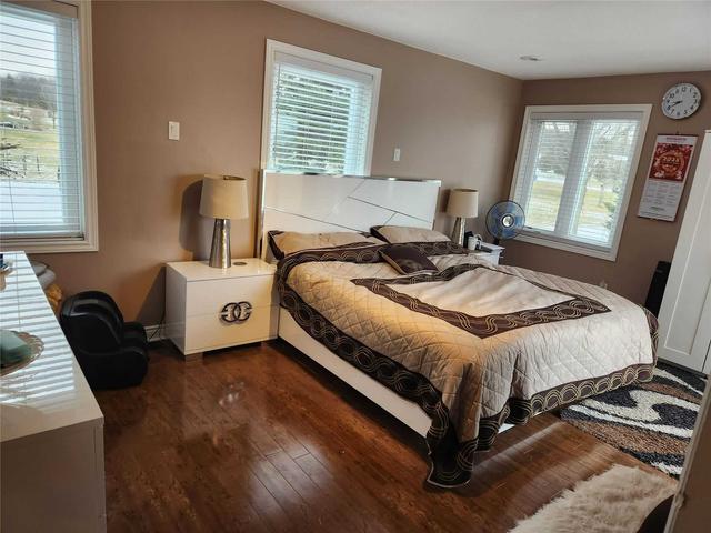 86-c Dale Cres, Home with 1 bedrooms, 1 bathrooms and 2 parking in Bradford West Gwillimbury ON | Image 6