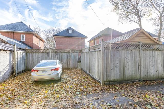 422 London St, House detached with 3 bedrooms, 1 bathrooms and 2 parking in Peterborough ON | Image 21