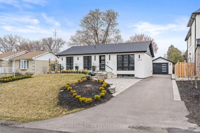 1344 Bridge Rd, House detached with 2 bedrooms, 3 bathrooms and 5 parking in Oakville ON | Image 12