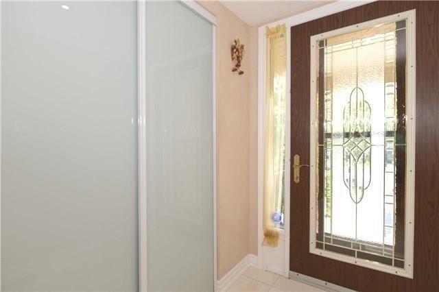 12 Doral Gate, House detached with 3 bedrooms, 4 bathrooms and 3 parking in Markham ON | Image 3